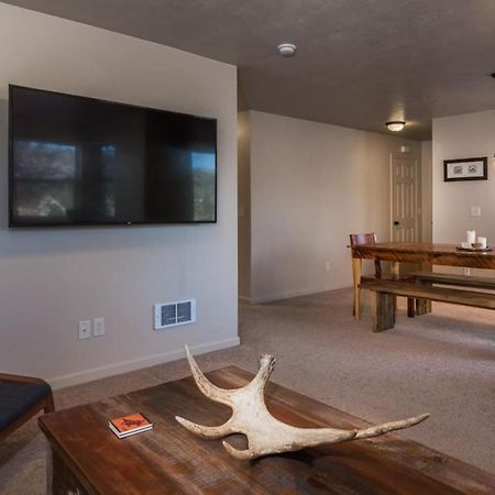 2 Bedroom Upstairs Condo With Ac In Victor, Id Extérieur photo